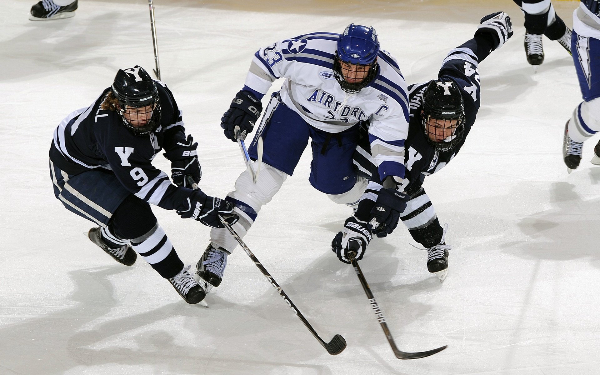 梅德韦杰夫的反击真漂亮，防守反打一绝，梅德韦杰夫能力如何